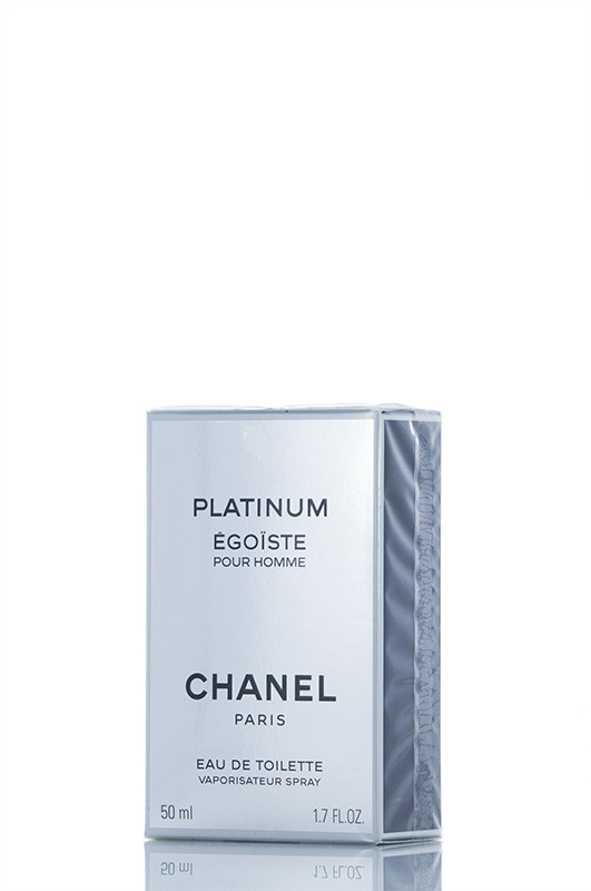 Туалетна вода з переважаючим деревно-квітковим, мускусним ароматом Egoiste Platinum