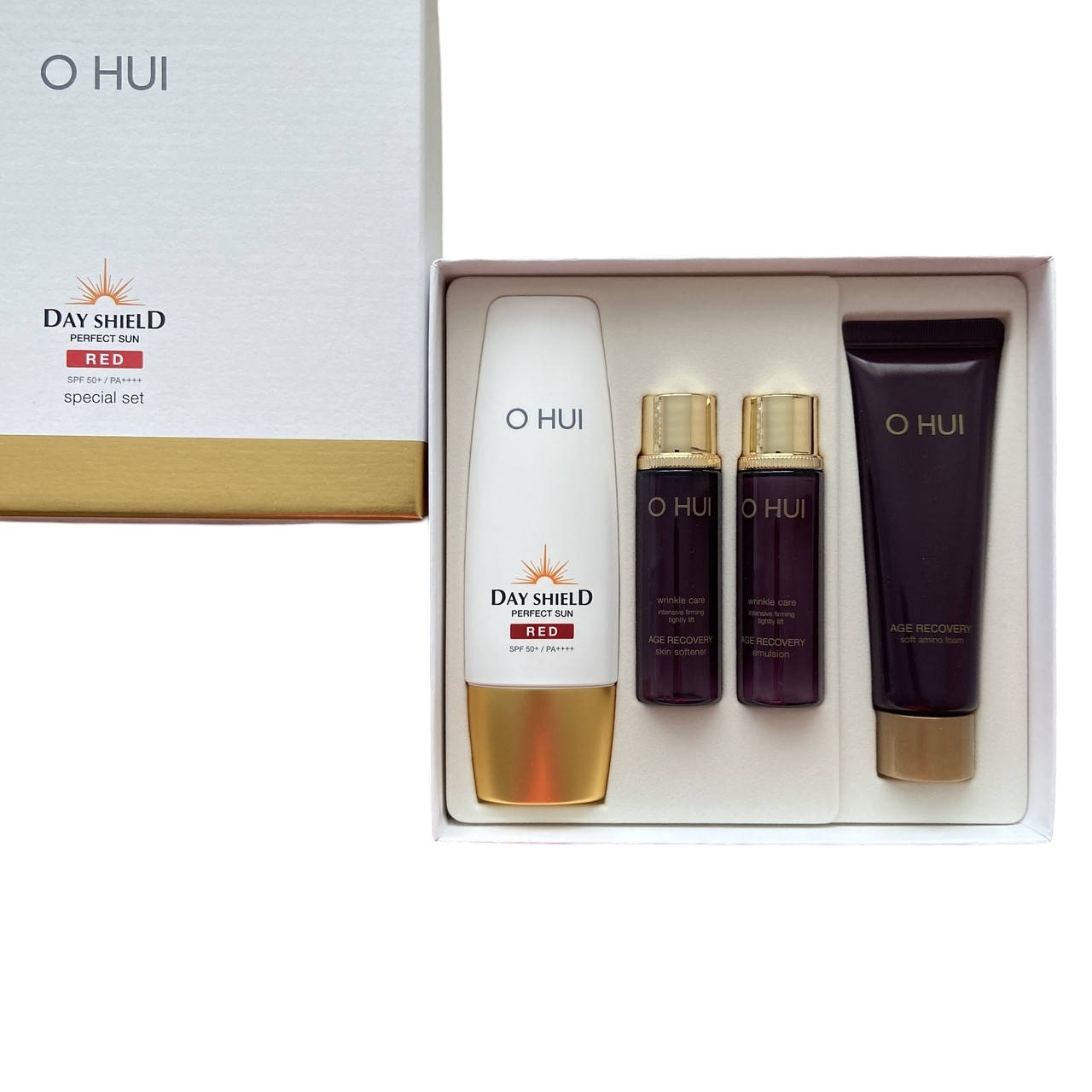Люксовый набор солнцезащиты с подарками OHUI Day Shield Perfect Sun Red Spesial Set