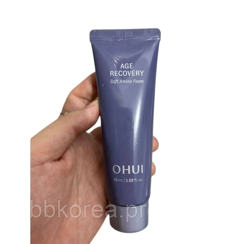 Антивозрастная очищающая пенка с коллагеном Пробник OHUI Age Recovery Soft Amino Foam