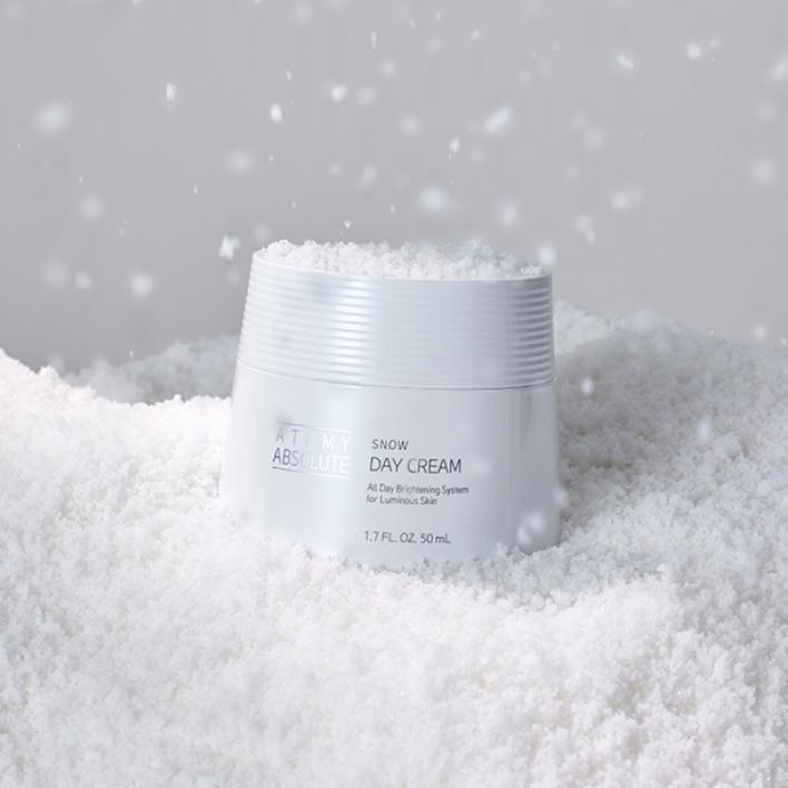 Денний крем для обличчя Absolute Snow Day Cream