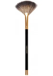 Віяловий пензлик для макіяжу з ворсу лисиці Fan Fox Makeup Brush №2 за ціною 270₴  у категорії Пензлі для макіяжу Миколаїв