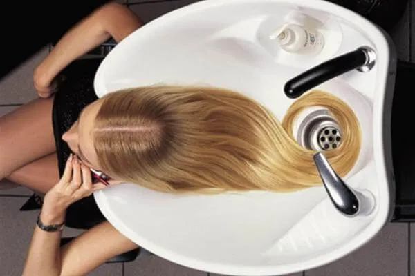 Каутеризація волосся – як проходить процедура?